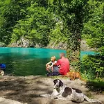 Rafting Camp Encijan Kamp alanı