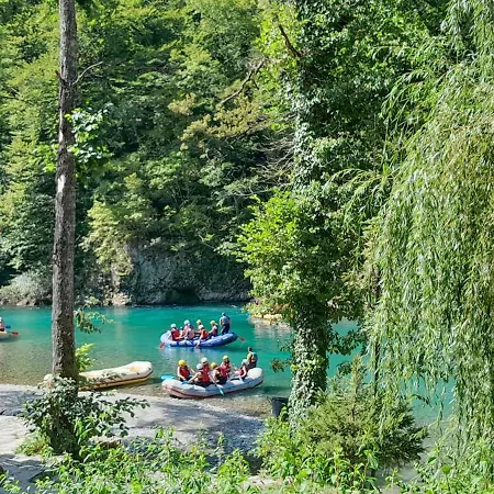 Rafting Camp Encijan 3*