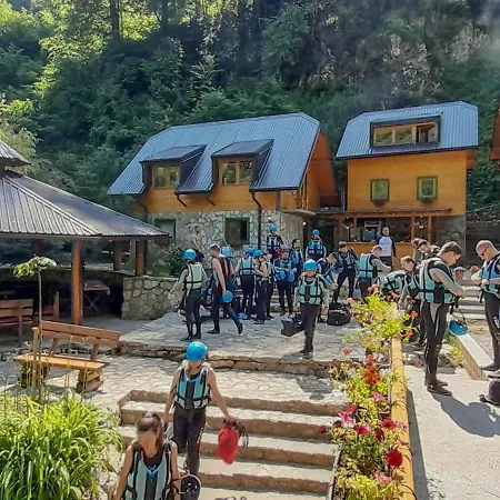 Campsite Rafting Camp Encijan