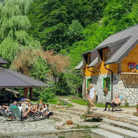 Rafting Camp Encijan 3*