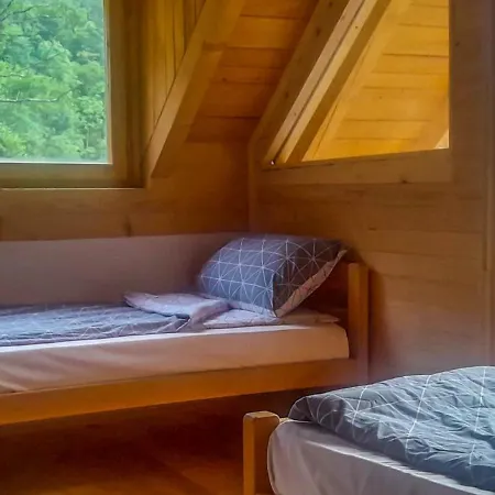 Campingplads Rafting Camp Encijan Foca