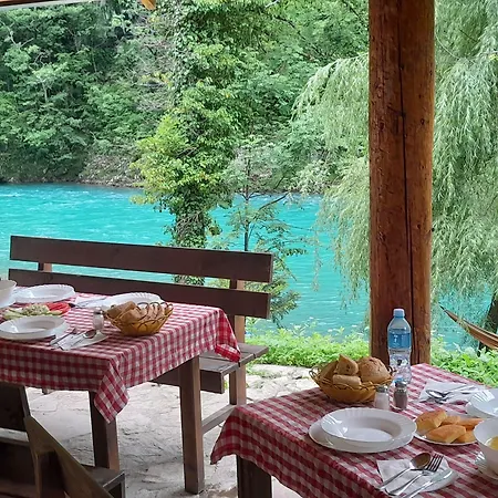 Rafting Camp Encijan Foca