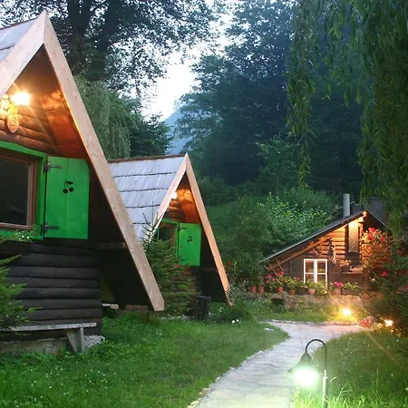 Campsite Rafting Camp Encijan Foca