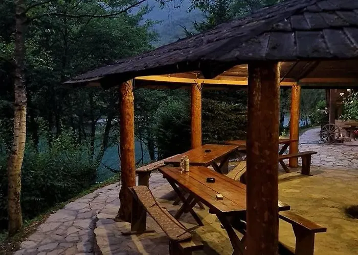 Rafting Camp Encijan 3* Foca