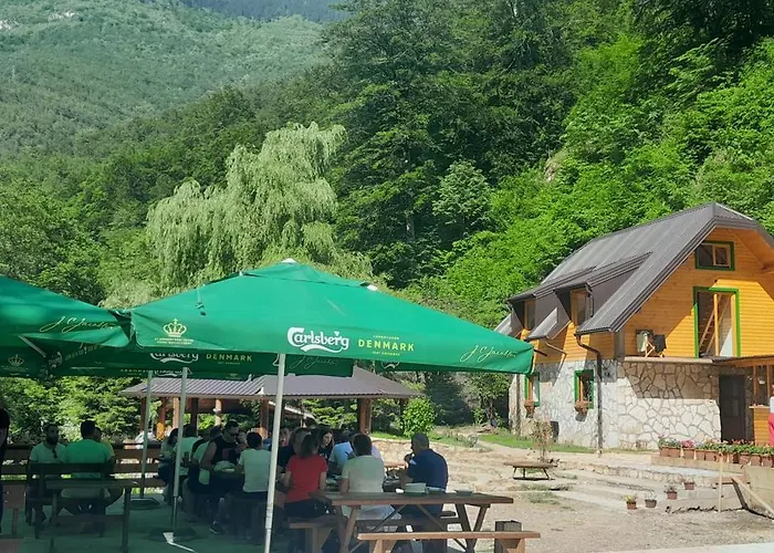 Rafting Camp Encijan Foca