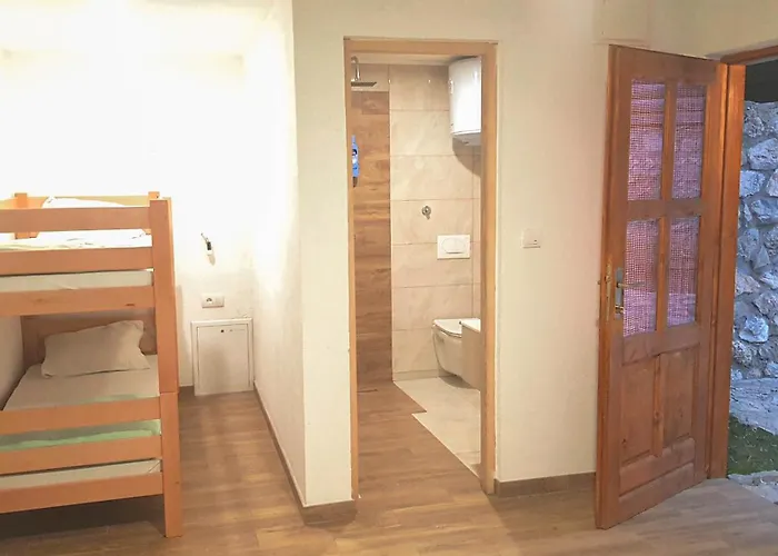 Rafting Camp Encijan